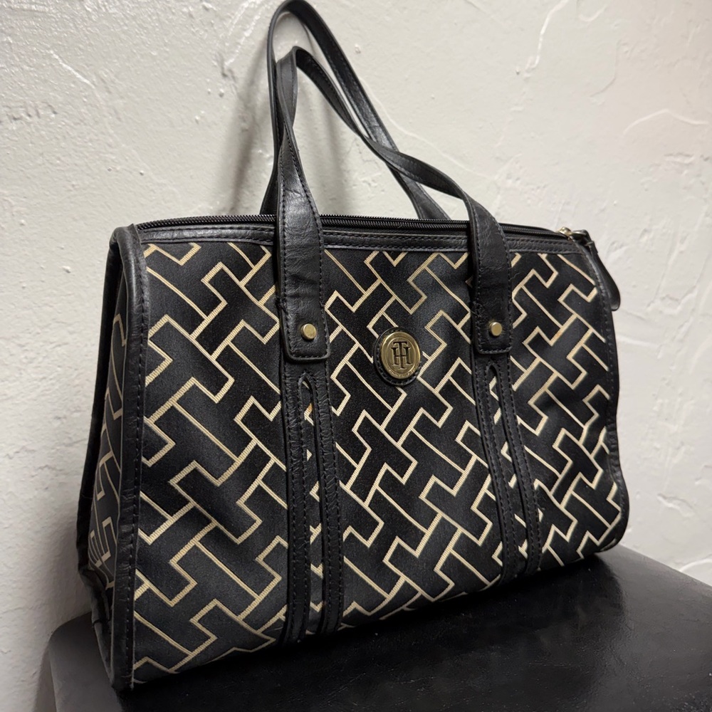 Tommy Hilfiger Black and Cream Geometric Tote